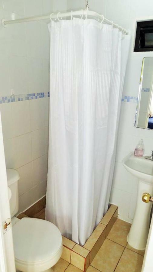 וינה דל מר Hostal Ravello חדר תמונה